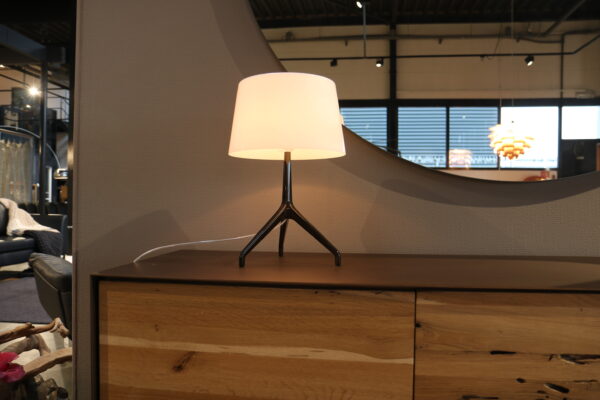 Foscarini - Lumiere XXS - Showroomsale - tafellamp in zwart chroom en wit glas. Bij Gulden Interieur.